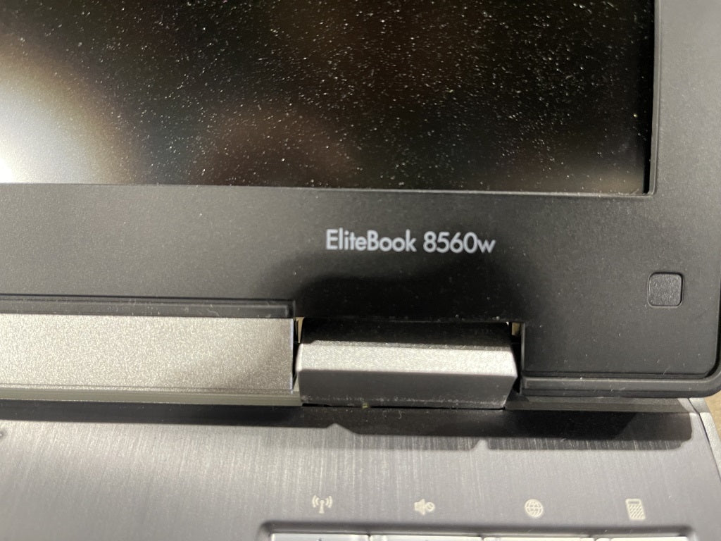 HP EliteBook 8560w Intel Core i7 2.20GHz 8GB RAM 80GB HDD 15.6'' Win7 Laptop