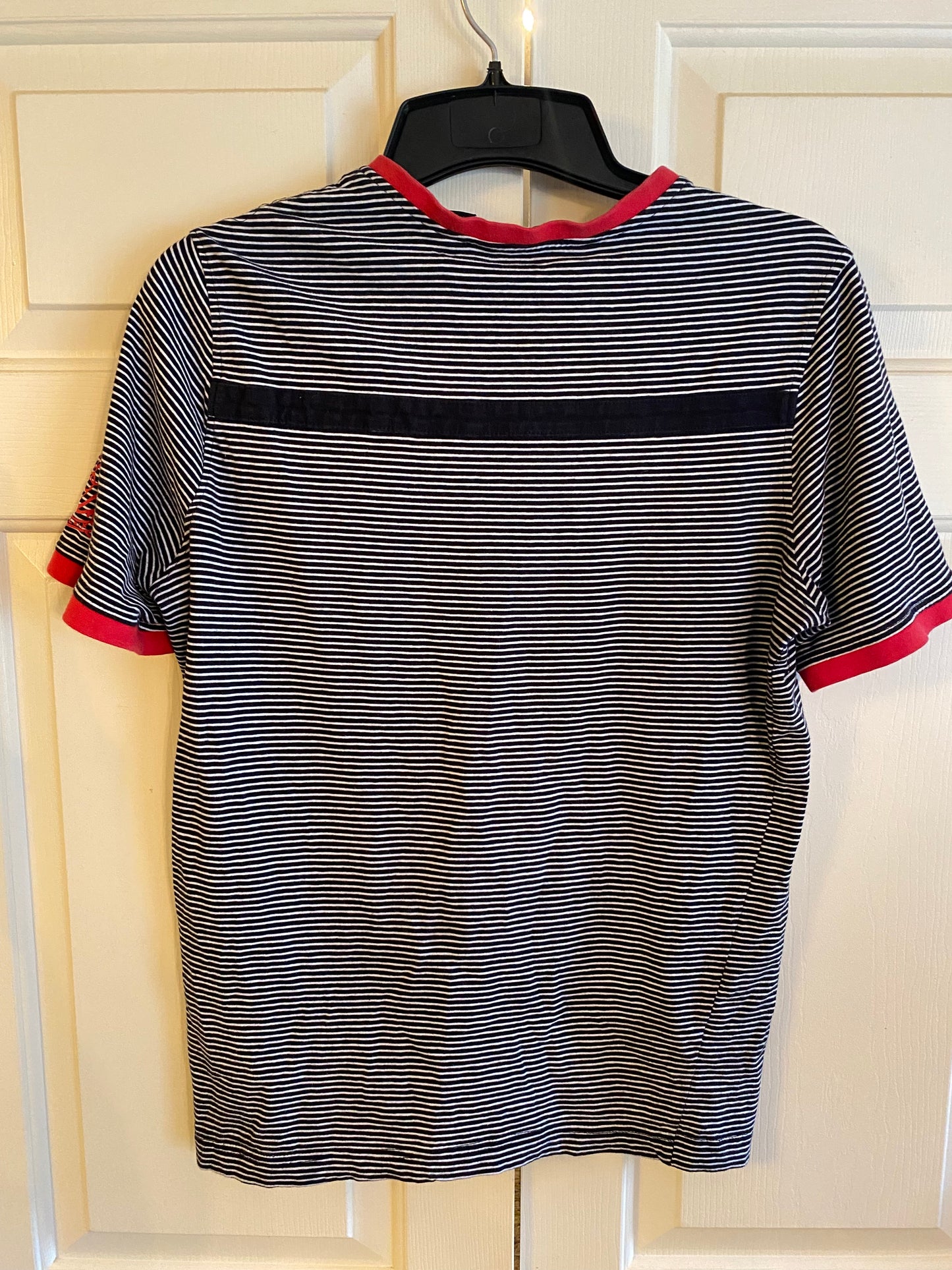 Sean John Mens V Neck T Shirt Size M Gray Black Striped Botton Pocket Red Accent
