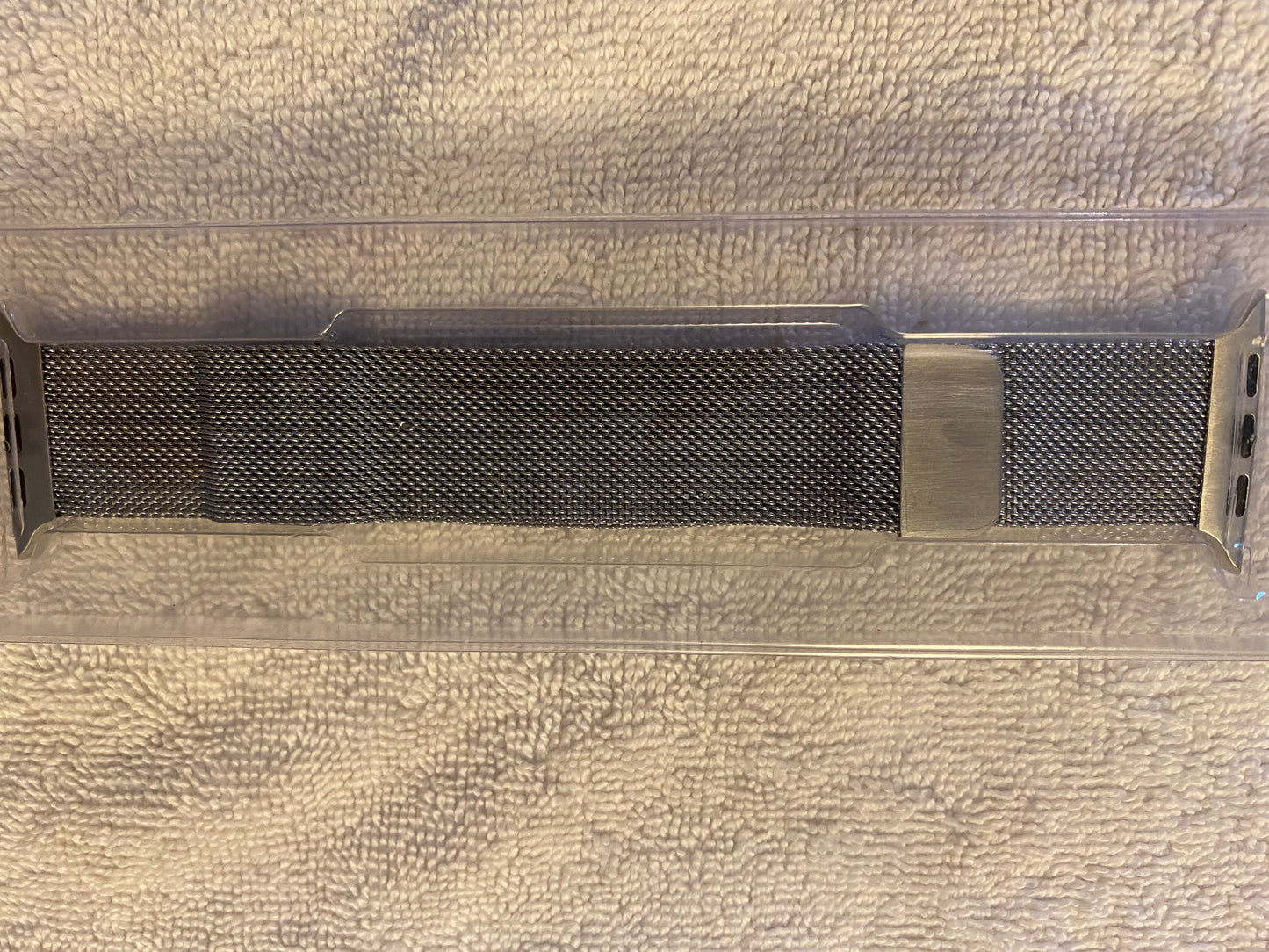 Apple Watch Series 7/6/5/4/3 Magnetic Milanese Loop Band 42/44/45mm